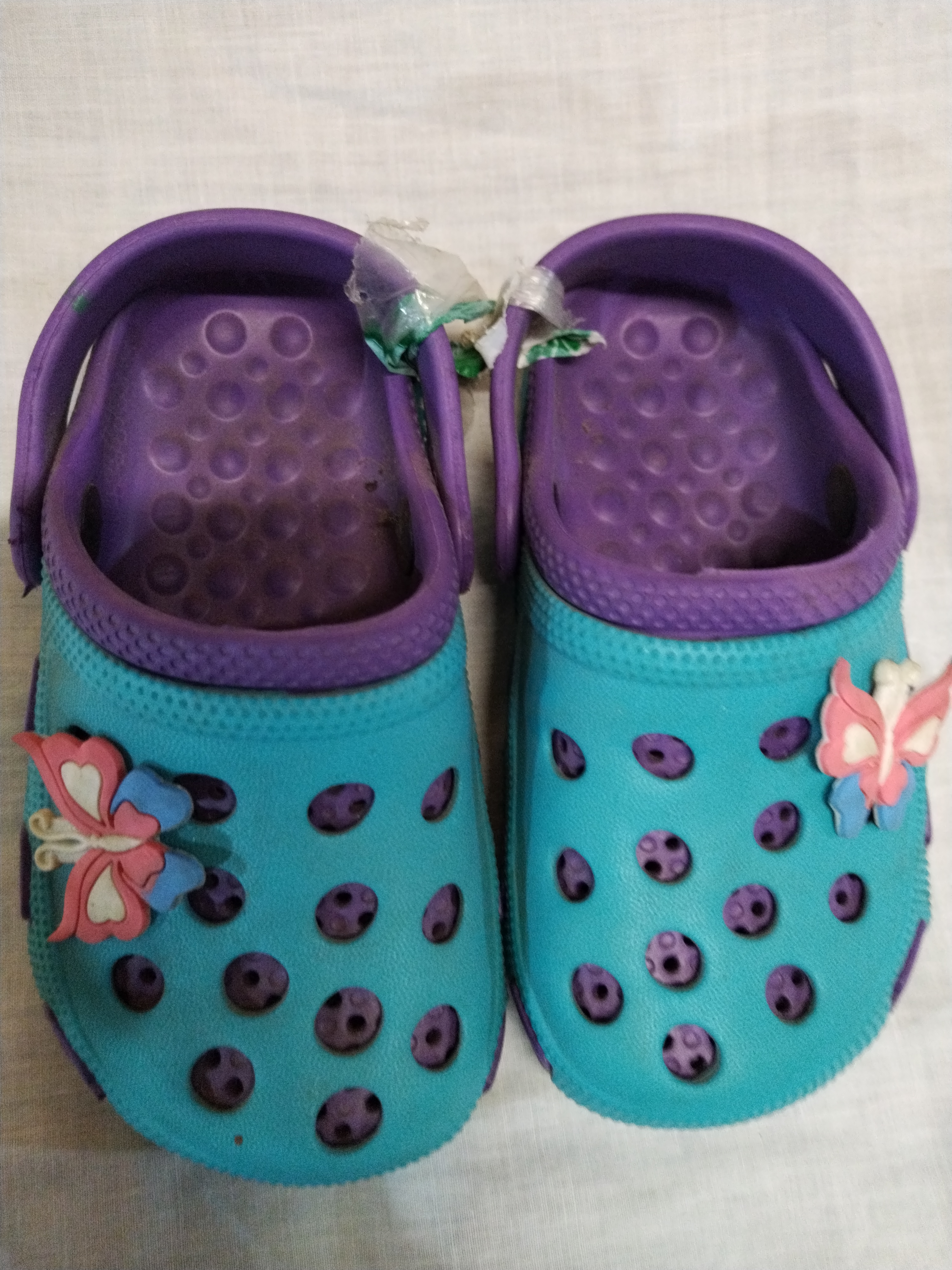 Sapo para niña color morado y verde